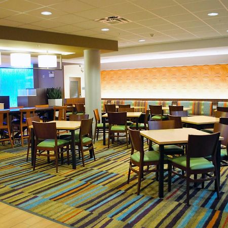 Fairfield Inn & Suites By Marriott Stroudsburg Bartonsville/Poconos Exterior photo